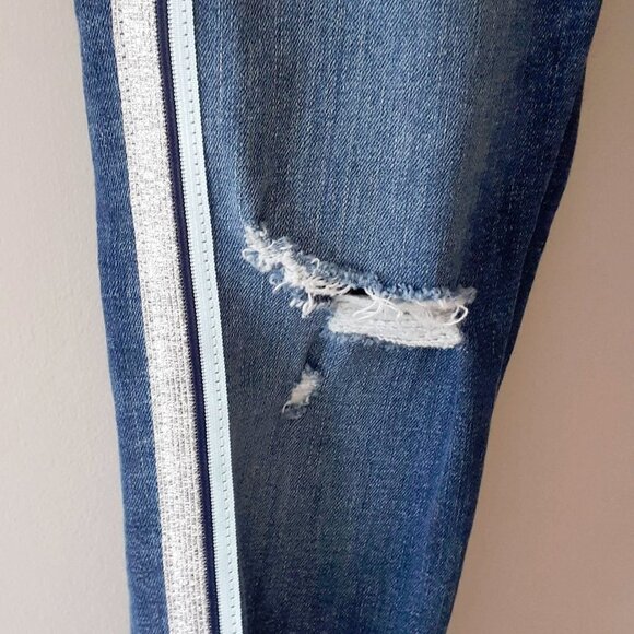 NWOT Zara blue mid-rise skinny denim jeans with sparkly racer stripe detail, 6 - Picture 6 of 9